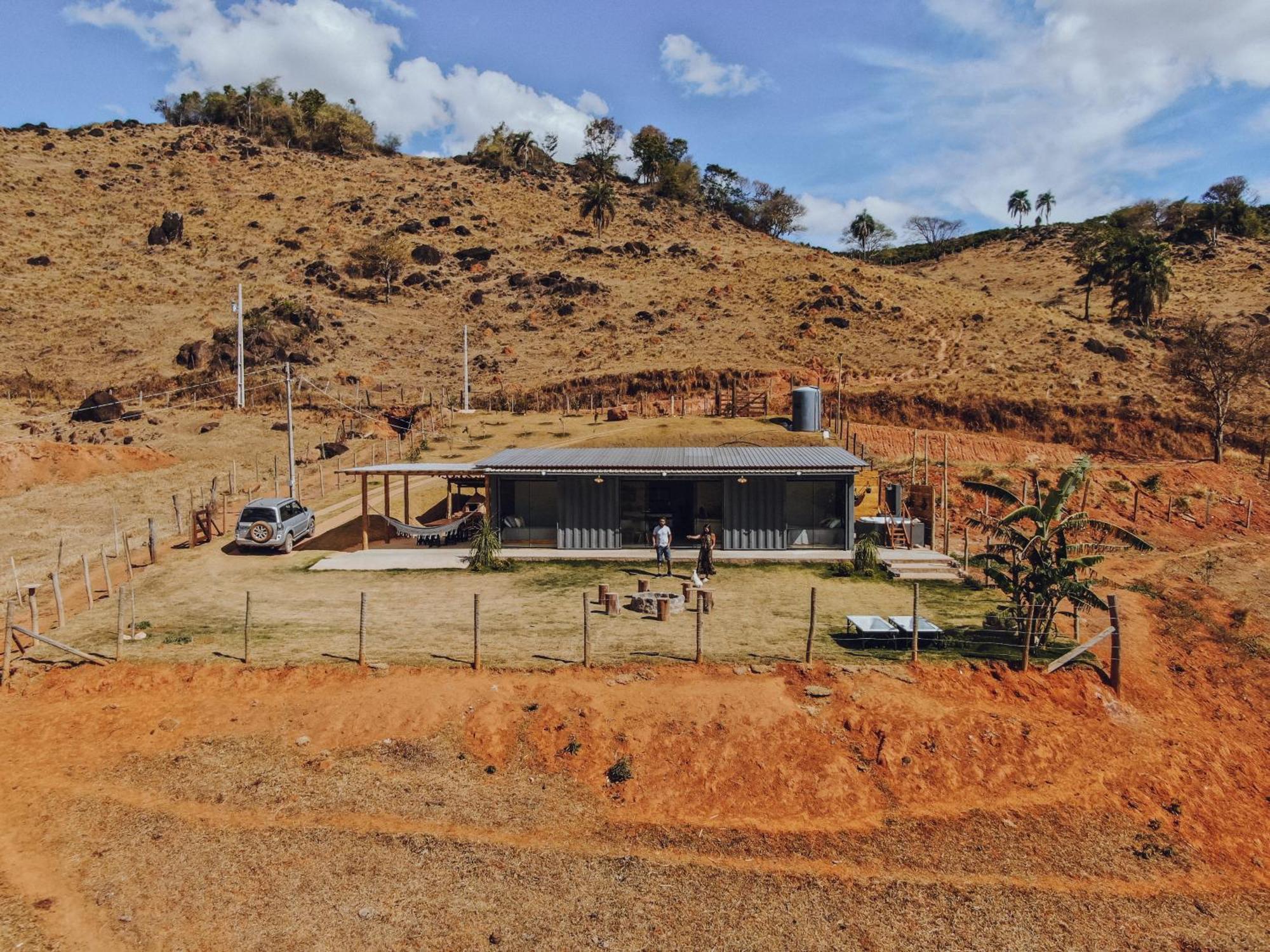 Casa Container Com Spa E Linda Vista Para A Serra Da Mantiqueira Villa Bueno Brandao Exterior photo